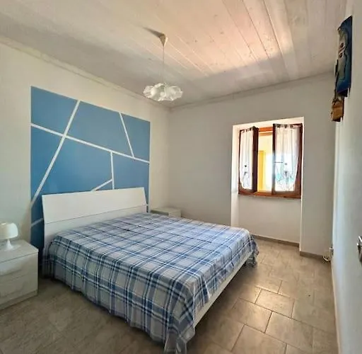 Feriehus La Casa Di Gio Valledoria (Sardinia)